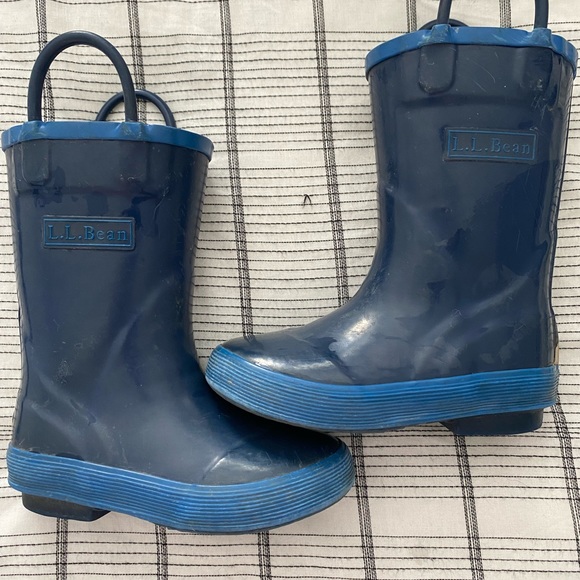 L.L. Bean rain boots - Picture 2 of 2